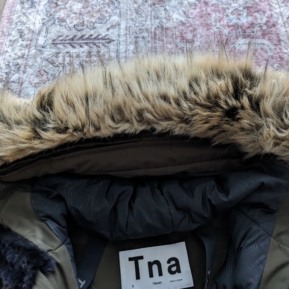 Aritzia TNA Haven Parka - Picture 4 of 7